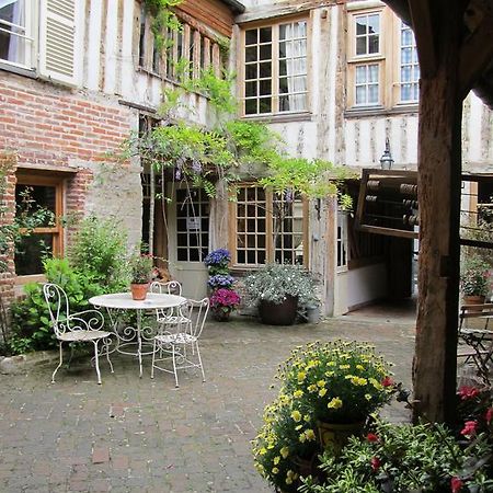 Chambres D'Hotes A L'Ecole Buissonniere Honfleur Dış mekan fotoğraf
